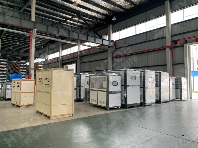 冷水機組 冷水機組