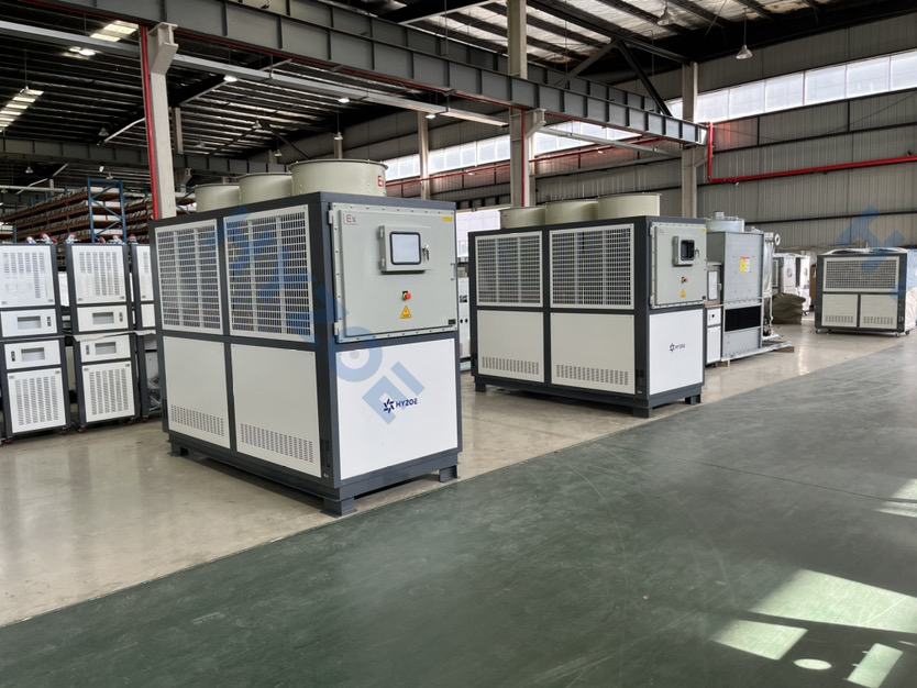 風(fēng)冷式工業(yè)冷水機(jī)組 風(fēng)冷式工業(yè)冷水機(jī)組